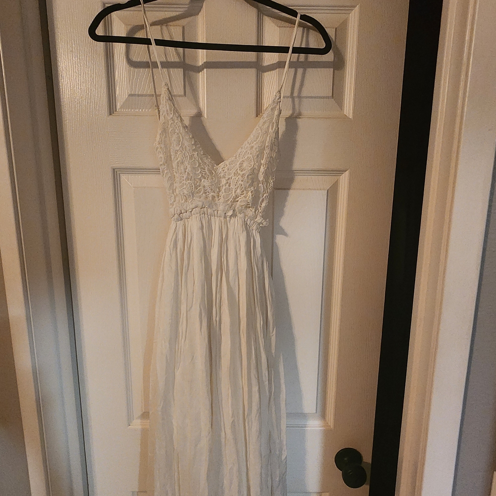 Miss Me Ivory Lace Bodice Spaghetti Strap Maxi Dress